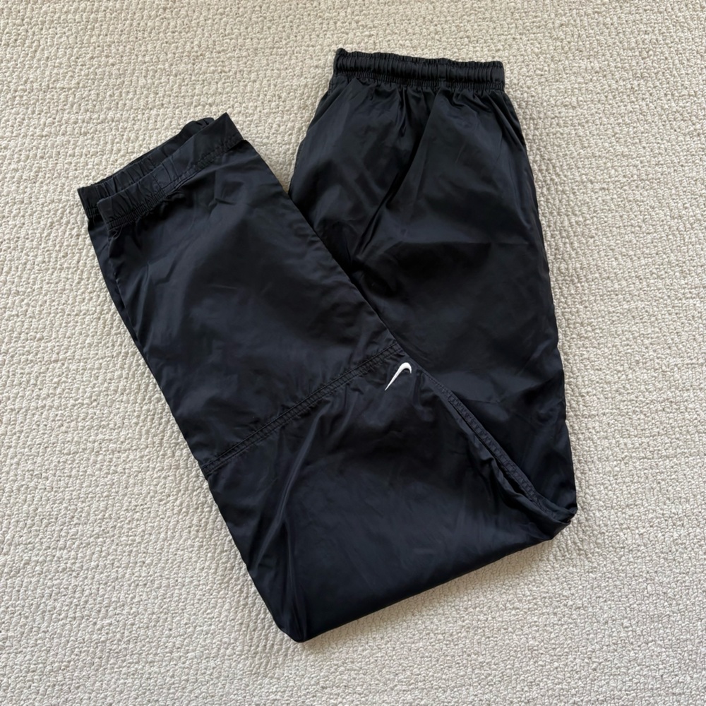 Nike Black Men's Lightweight Joggers